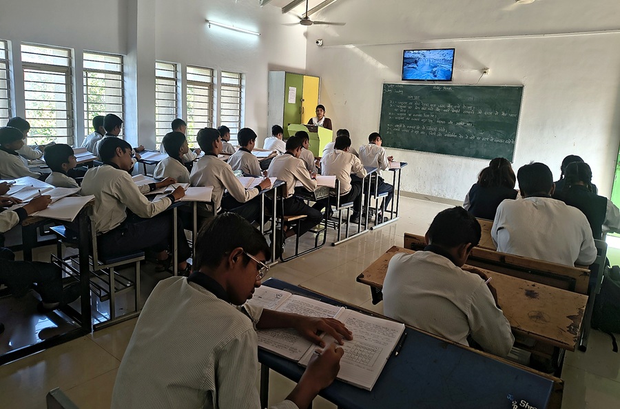 Class_9_HD_3